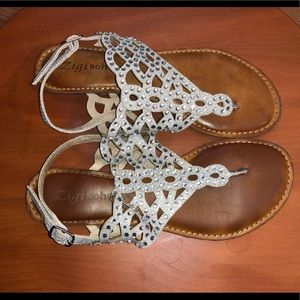 Sandals with rhinestones